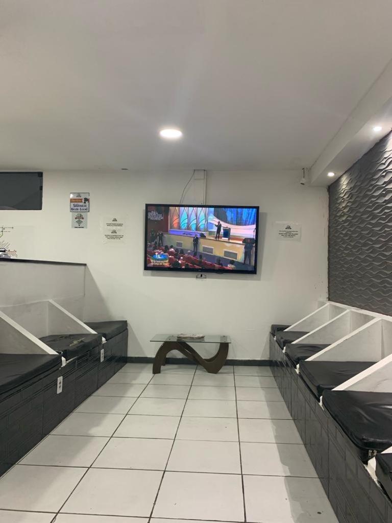 Estacao Hostel - Em Frente Ao Metro São Paulo Eksteriør billede